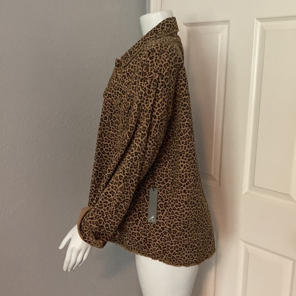 Oversize animal print lite weight jacket “”nwt” M - Picture 2 of 6